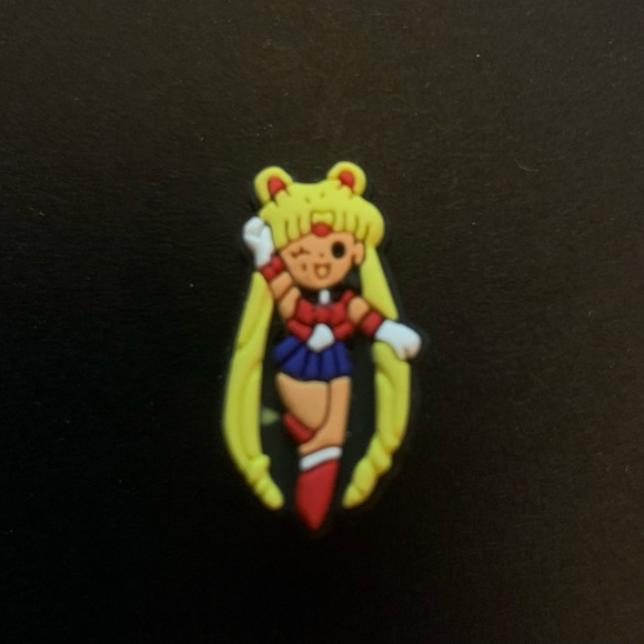 Sailor moon croc jewels - Picture 3 of 7